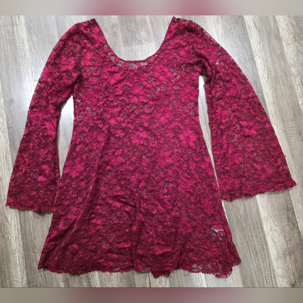 Blackmilk Arabella wine dress lace trumpet sleeves Dollskill limited red - Picture 3 of 10